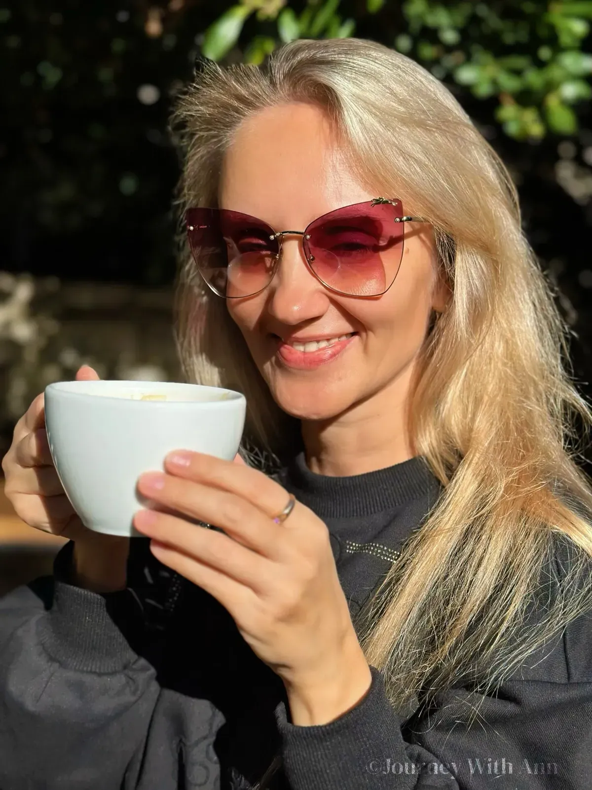 我喜欢在黑山布德瓦旧城的卡斯帕咖啡馆度过时光。