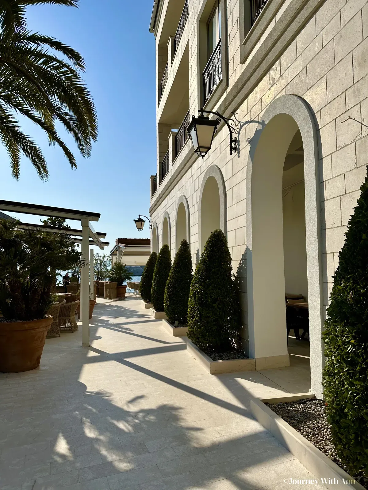 提瓦特 黑山 货币 in Tivat